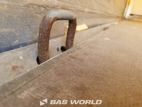 シュピアー・カーテンサイド・トレーラー