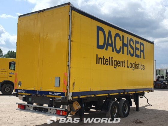 シュピアー・カーテンサイド・トレーラー