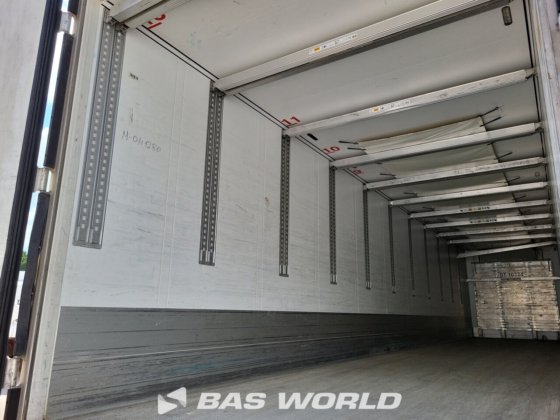 施密茨冷藏半挂车