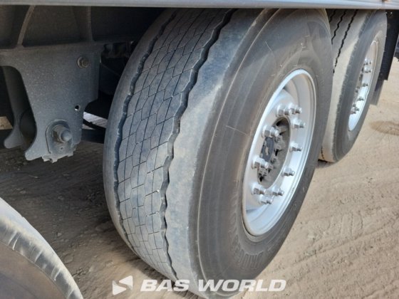 施密茨冷藏半挂车