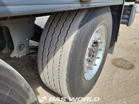 施密茨冷藏半挂车