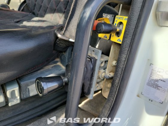 ルノー ケラックス 480 8X4 フォレス