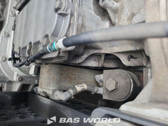 ボルボFM電動4X2トラクターユニット