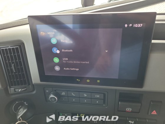 ボルボFM電動4X2トラクターユニット