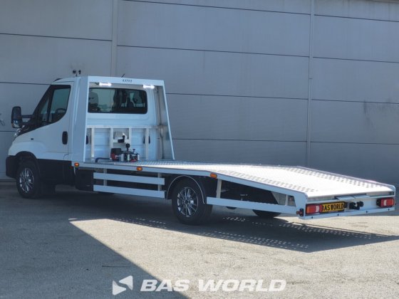 依维柯 Daily 35S18 汽车运输车