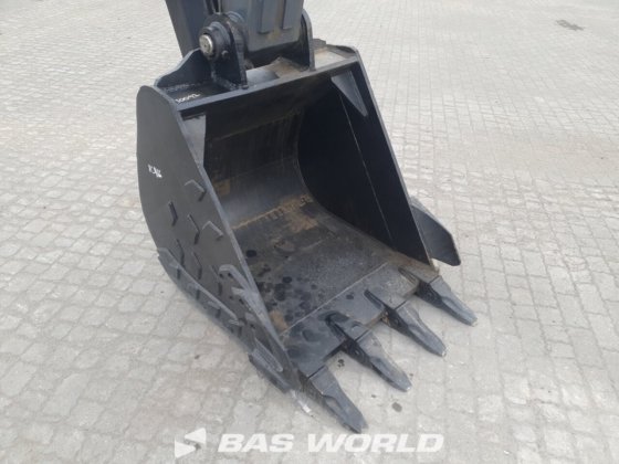 现代 R245 LR 履带式挖掘机