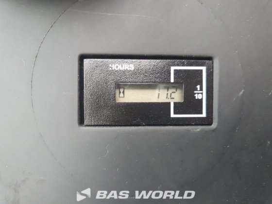 现代 R245 LR 履带式挖掘机