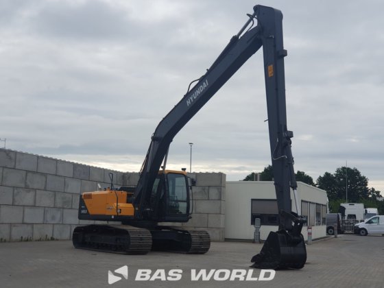 现代 R245 LR 履带式挖掘机