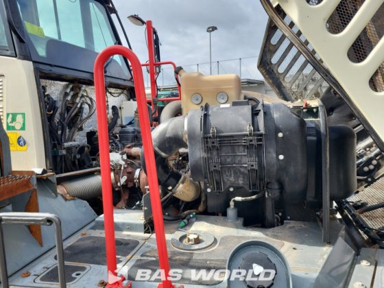 特雷克斯 TA300 自卸车