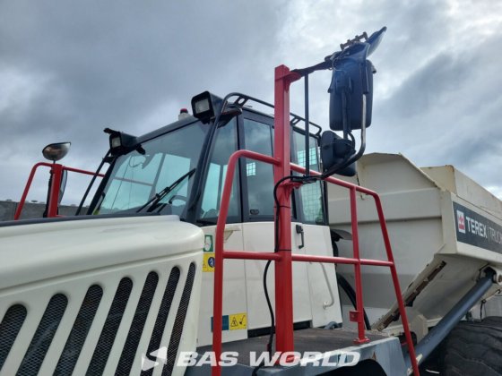 特雷克斯 TA300 自卸车