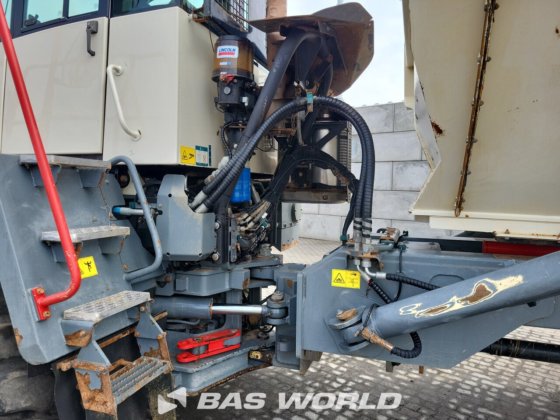 特雷克斯 TA300 自卸车