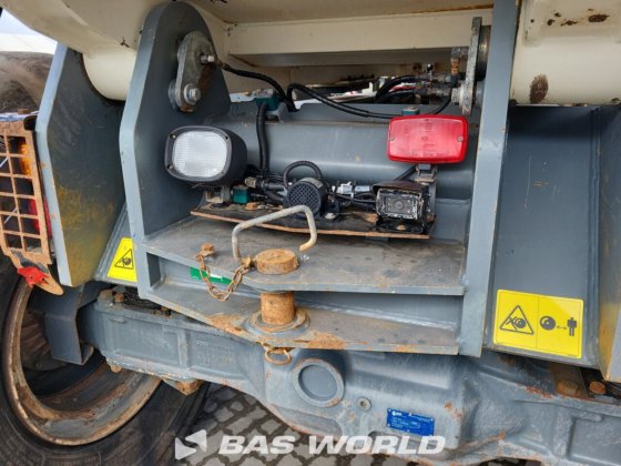 特雷克斯 TA300 自卸车