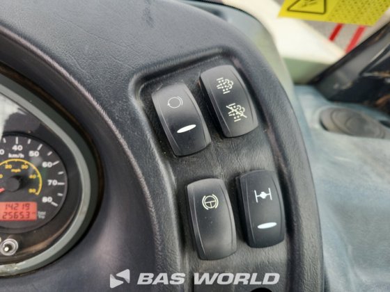 特雷克斯 TA300 自卸车