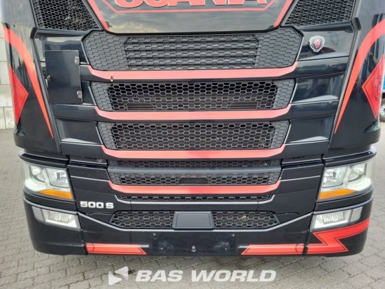 斯堪尼亚 S450 4X2 牵引车组