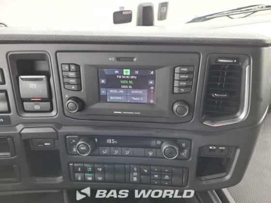 斯堪尼亚 S450 4X2 牵引车组