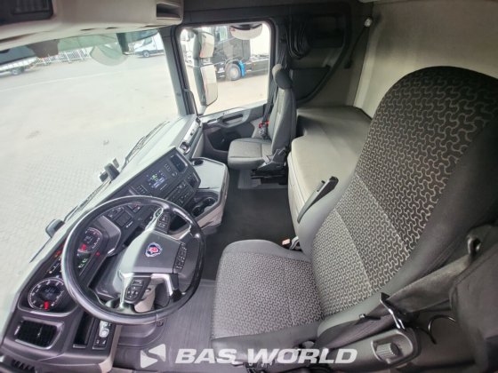 斯堪尼亚 S450 4X2 牵引车组