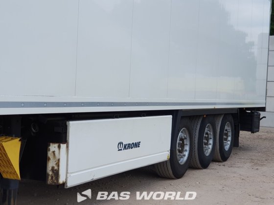 クローネ冷凍セミトレーラ