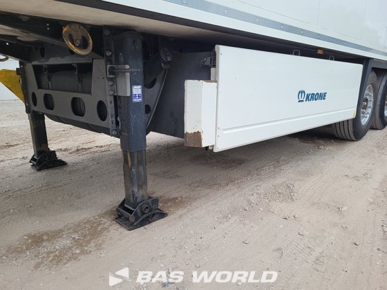 Krone Carrier Vector 1550 冷藏半挂车