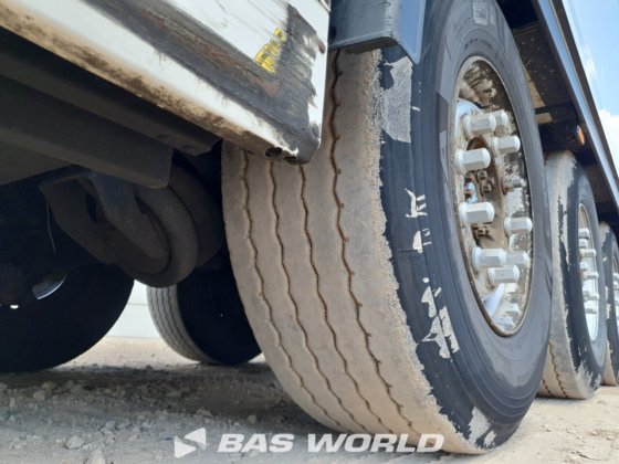 Krone 冷藏半挂车