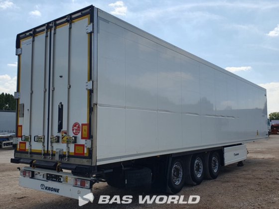 クローネ冷凍セミトレーラ