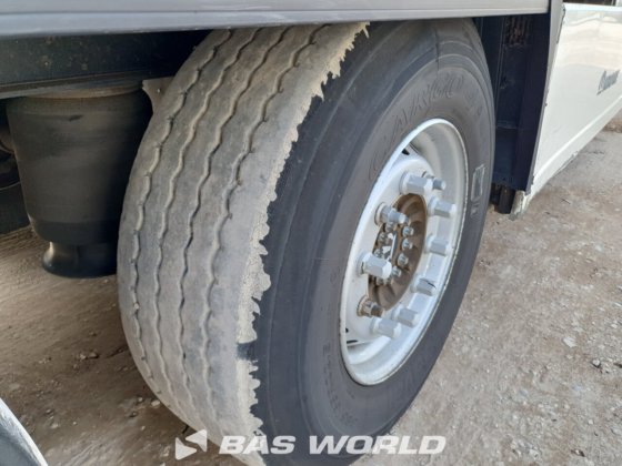 クローネ冷凍セミトレーラ