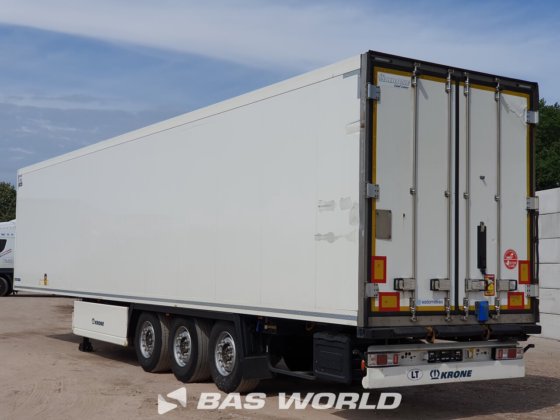 クローネ冷凍セミトレーラ