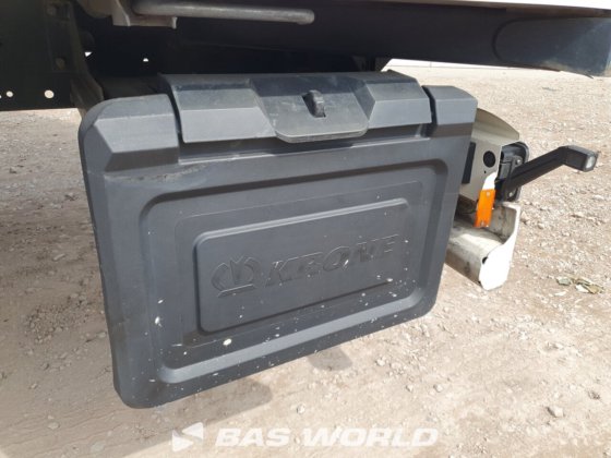 クローネ冷凍セミトレーラ