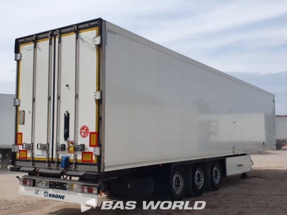 クローネ冷凍セミトレーラ