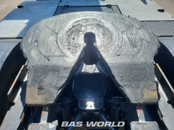 テルベルグ YT 182 ターミナルトラクター