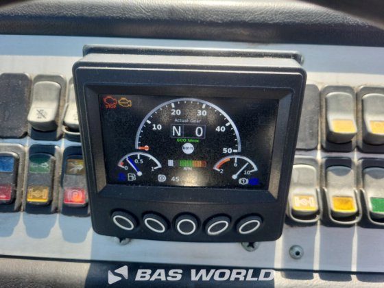 テルベルグ YT 182 ターミナルトラクター