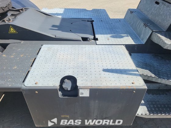 テルベルグ YT 182 ターミナルトラクター