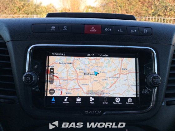 イヴェコ・デイリー 35S18 クローズド・ボックス・バン