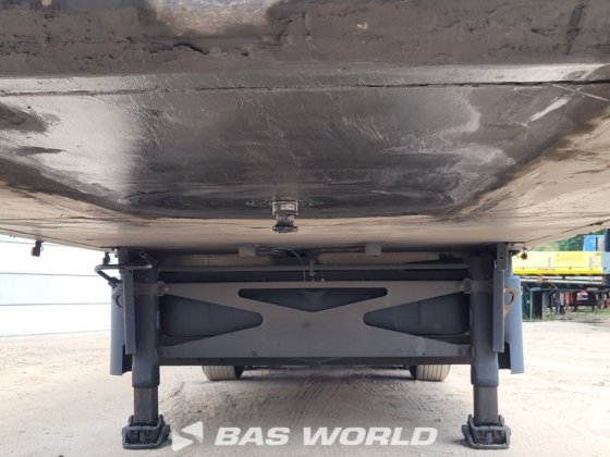 施密茨开利冷藏半挂车