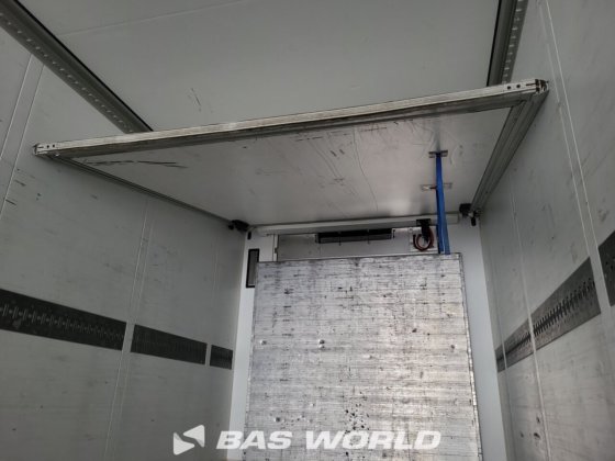 施密茨开利冷藏半挂车