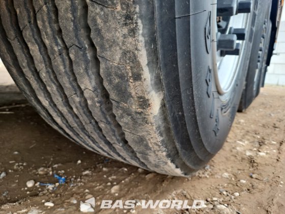 施密茨开利冷藏半挂车