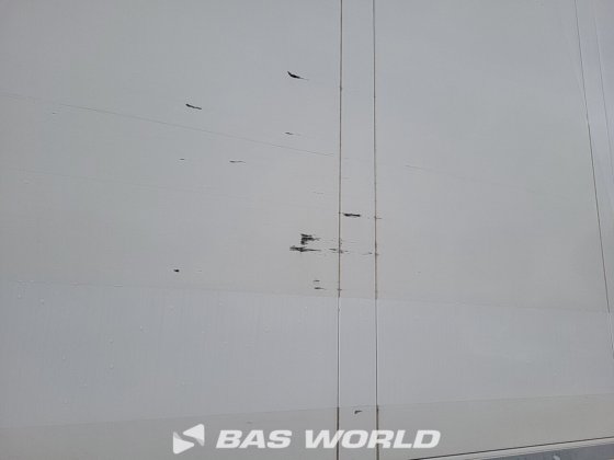 施密茨开利冷藏半挂车