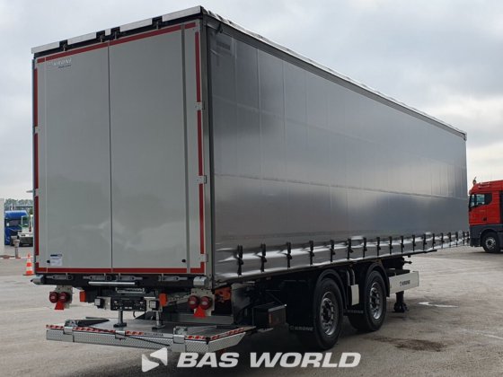 Krone 帘式半挂车