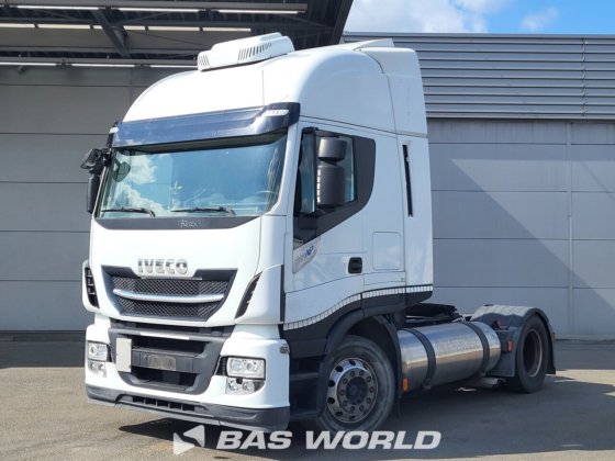依维柯 Stralis 400 4X2 牵引车组