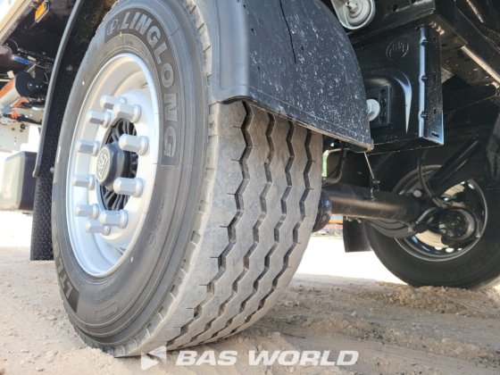 Krone 封闭箱式半拖车