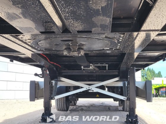 Krone 封闭箱式半拖车