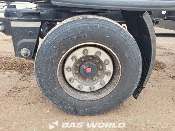 ケーゲルスワップボディトレーラー