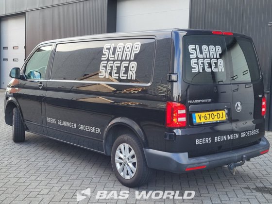 フォルクスワーゲン トランスポーター クローズドボックスバン