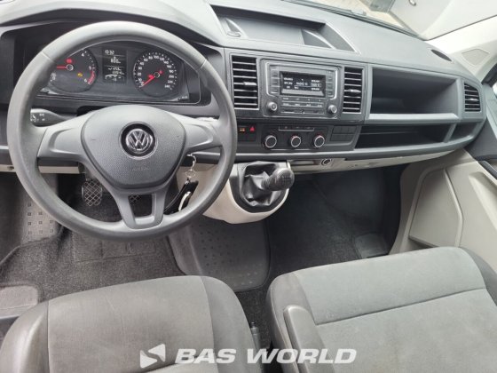 大众 Transporter 封闭箱式货车