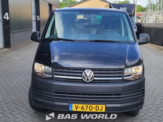 フォルクスワーゲン トランスポーター クローズドボックスバン