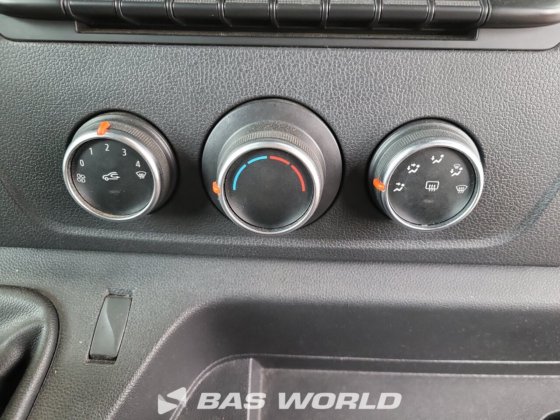 ルノーマスター145PK油圧作業台