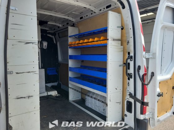 ルノーマスター145PK油圧作業台