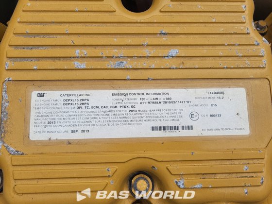 キャタピラー740 Bダンプトラック