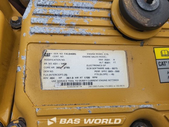 キャタピラー740 Bダンプトラック