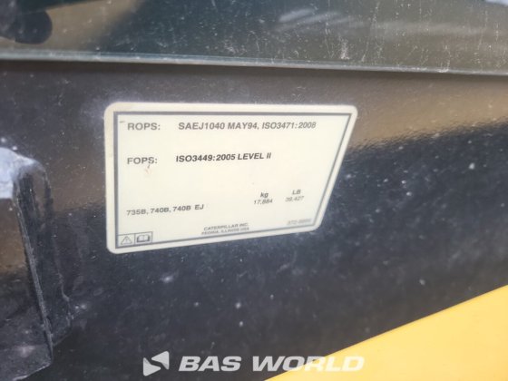 キャタピラー740 Bダンプトラック