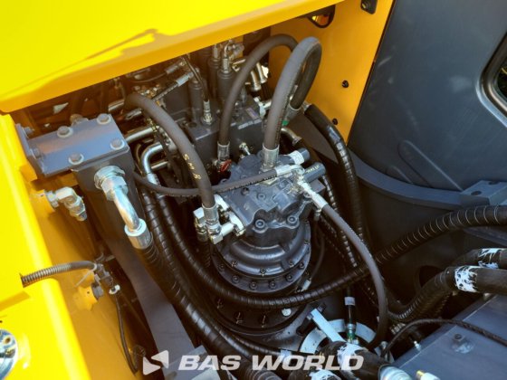 现代 R210 履带式挖掘机